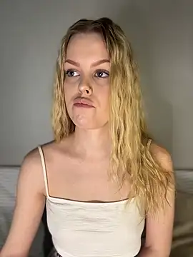 Divine Caress online show from May 2026 07:45:02 PM