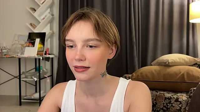 Snapshot of Lolatatee chatting on June 2026 08:07:02 PM Lolatatee online show from June 2026 08:07:02 PM