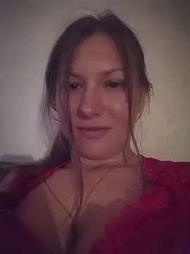 Snapshot of August_Shine chatting on May 2026 07:20:02 PM August Shine online show from May 2026 07:20:02 PM
