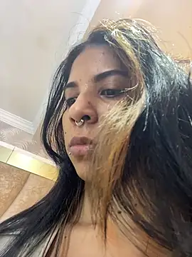 Snapshot of VioletaHills_ chatting on March 2026 12:20:01 PM VioletaHills online show from March 2026 12:20:01 PM