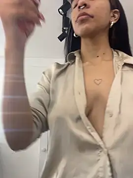 Snapshot of VioletaHills_ chatting on March 2026 12:30:02 PM VioletaHills online show from March 2026 12:30:02 PM