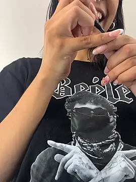 Snapshot of VioletaHills_ chatting on March 2026 01:37:01 PM VioletaHills online show from March 2026 01:37:01 PM