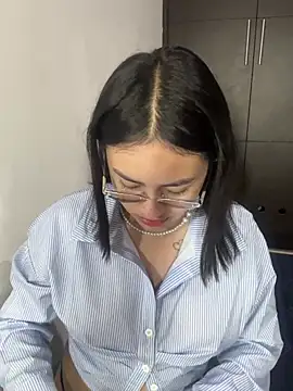 Anni Rose online show from April 2026 09:04:01 AM