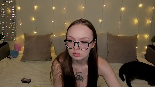 Snapshot of Ivy_toxic0 chatting on February 2026 06:31:01 PM Ivy toxic0 online show from February 2026 06:31:01 PM