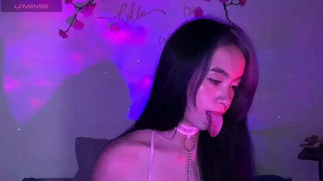 sweet molly420 online show from May 2026 11:01:04 PM