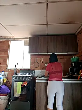 Lucia Rios online show from April 2026 09:05:02 PM