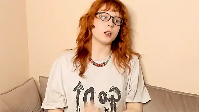 Snapshot of NadaMagby chatting on February 2026 05:25:01 PM NadaMagby online show from February 2026 05:25:01 PM