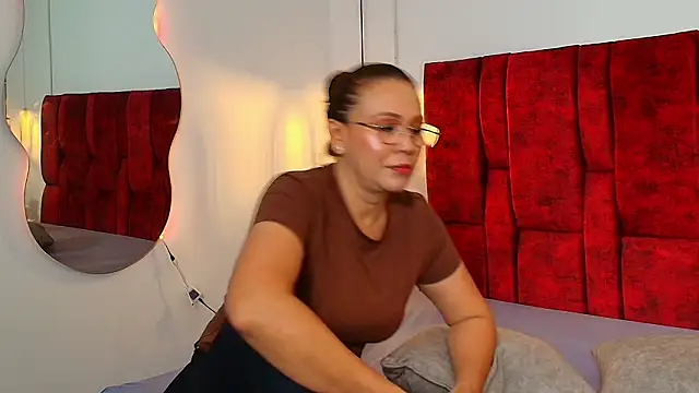  Monaliza  online show from March 2026 12:16:01 PM