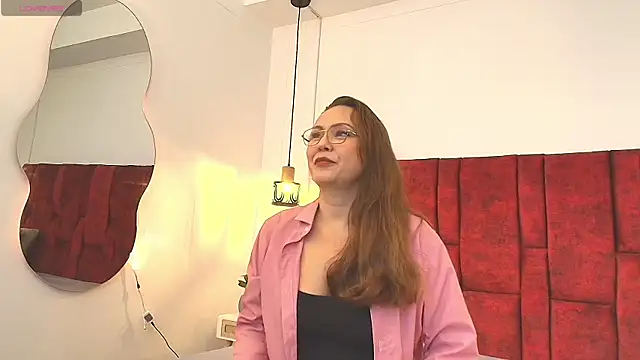Snapshot of _Monaliza_ chatting on July 2026 12:20:01 PM Monaliza online show from July 2026 12:20:01 PM