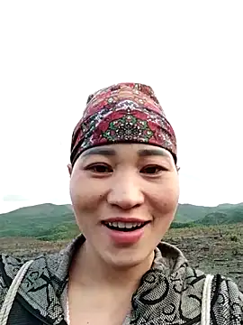 Lilinn  online show from March 2026 10:40:01 AM