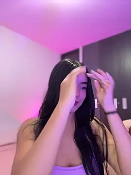 Sophia Wy online show from March 2026 06:50:01 AM