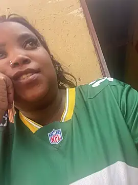 Snapshot of friendlybitch22 chatting on March 2026 01:15:02 PM friendlybitch22 online show from March 2026 01:15:02 PM