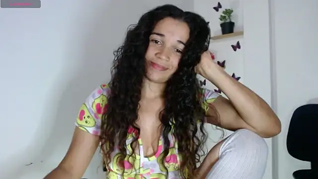 MagicHoney8 online show from March 2026 03:00:02 AM