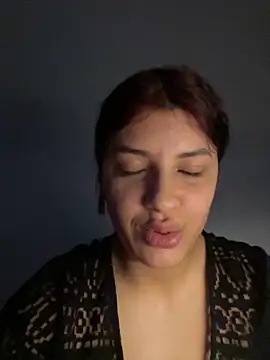 Snapshot of MommySexxy23 chatting on April 2026 06:50:01 PM MommySexxy23 online show from April 2026 06:50:01 PM