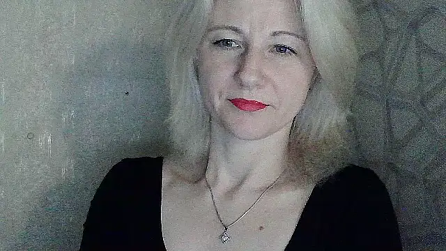 Katerina-Kissa online show from April 2026 06:09:01 PM