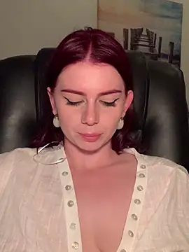 Snapshot of VelvetChloe chatting on May 2026 06:09:01 PM VelvetChloe online show from May 2026 06:09:01 PM