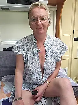 lescoquinsdu40 online show from March 2026 01:48:02 PM