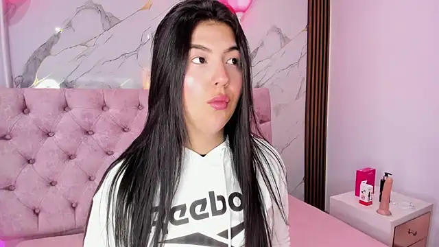 AbrilQuintana  online show from April 2026 11:36:02 AM
