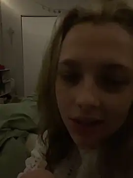 Snapshot of imkhloe chatting on March 2026 05:31:02 PM imkhloe online show from March 2026 05:31:02 PM