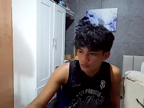 Snapshot of marksurelyhard chatting on May 2026 06:05:01 PM marksurelyhard online show from May 2026 06:05:01 PM