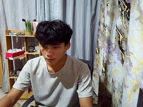 Snapshot of marksurelyhard chatting on July 2026 08:05:01 PM marksurelyhard online show from July 2026 08:05:01 PM