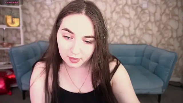 Snapshot of RapunzelAngel chatting on April 2026 06:14:01 AM RapunzelAngel online show from April 2026 06:14:01 AM