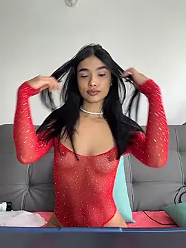 Bella Smithe online show from April 2026 03:39:01 PM