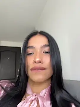 Bella Smithe online show from April 2026 03:05:01 PM