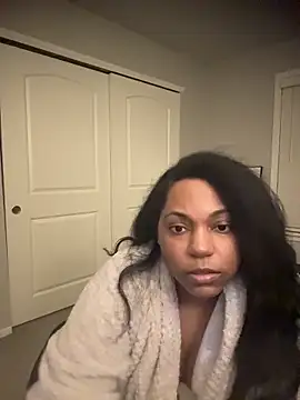 Snapshot of GoddessLiea chatting on March 2026 06:19:01 AM GoddessLiea online show from March 2026 06:19:01 AM