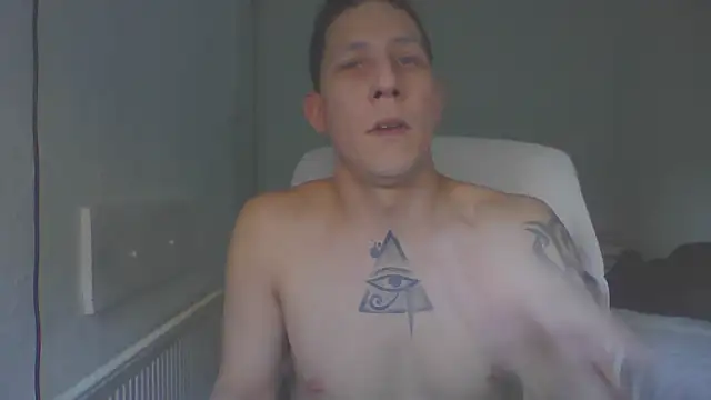 Snapshot of TitanNoir chatting on March 2026 03:41:01 PM TitanNoir online show from March 2026 03:41:01 PM