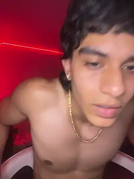 IronLatino online show from March 2026 03:00:02 AM