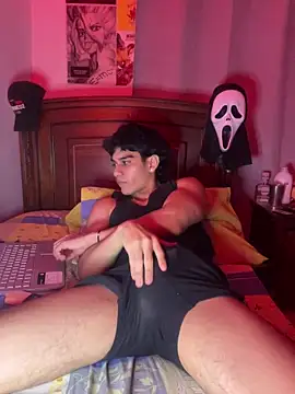 IronLatino online show from April 2026 02:45:02 AM