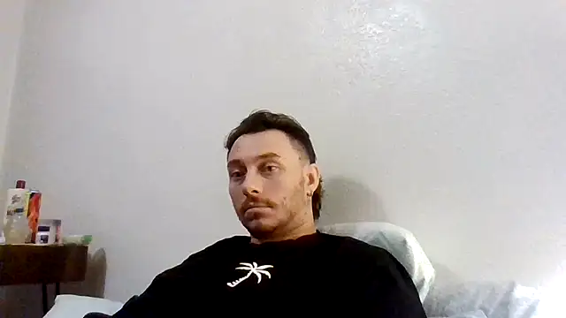 Snapshot of TallHungandCloudy69 chatting on March 2026 01:57:01 AM TallHungandCloudy69 online show from March 2026 01:57:01 AM