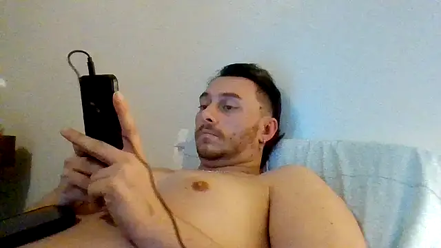 Snapshot of TallHungandCloudy69 chatting on March 2026 02:47:02 PM TallHungandCloudy69 online show from March 2026 02:47:02 PM