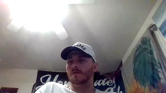 Snapshot of TallHungandCloudy69 chatting on March 2026 11:02:01 AM TallHungandCloudy69 online show from March 2026 11:02:01 AM
