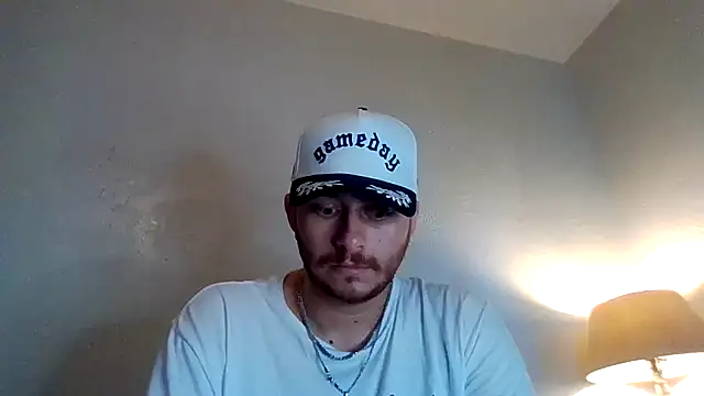 Snapshot of TallHungandCloudy69 chatting on March 2026 01:09:02 AM TallHungandCloudy69 online show from March 2026 01:09:02 AM