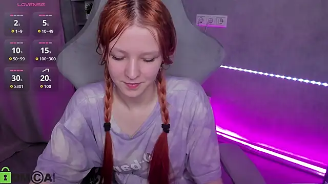 Emma Dusk online show from May 2026 11:23:04 PM