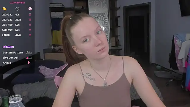 Mary Blu online show from November 2025 11:14:01 AM