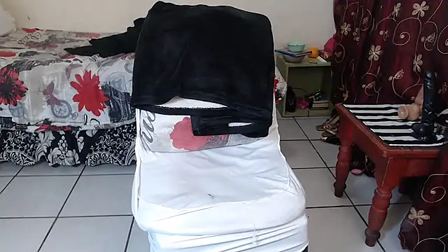 Moiii Lekker Meddei online show from June 2026 03:44:01 AM