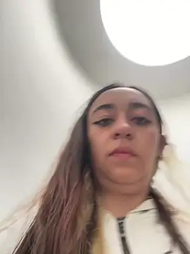 Im Luuu online show from April 2026 11:58:01 AM