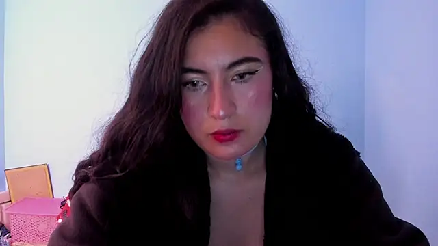 Snapshot of Cataa_Hill chatting on July 2026 04:37:01 AM Cataa Hill online show from July 2026 04:37:01 AM