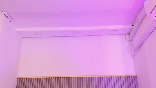 ashvalentine  online show from April 2026 07:48:01 PM