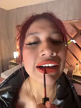 Cherry Charlottee online show from March 2026 07:19:01 PM