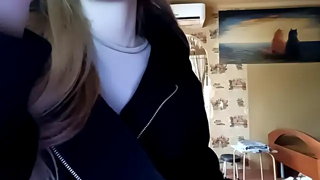 Snapshot of pinkpinkpinkpinkdoll chatting on April 2026 11:57:01 AM pinkpinkpinkpinkdoll online show from April 2026 11:57:01 AM
