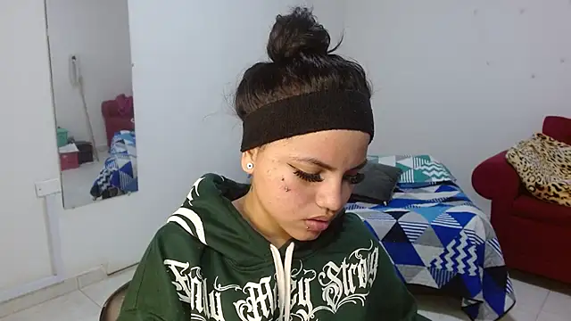 Snapshot of kimmyfuckass chatting on June 2026 01:25:02 PM kimmyfuckass online show from June 2026 01:25:02 PM