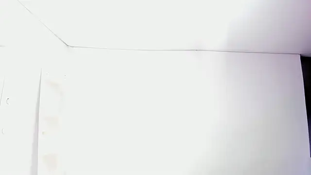 KoralCruz  online show from March 2026 01:51:02 PM