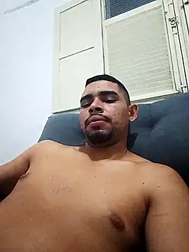 Snapshot of hugoafricano chatting on March 2026 11:11:02 PM hugoafricano online show from March 2026 11:11:02 PM