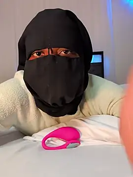 Snapshot of aurummuse chatting on March 2026 03:09:02 AM aurummuse online show from March 2026 03:09:02 AM