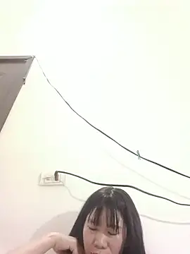 Bondgirl 9 online show from August 2026 07:50:02 PM