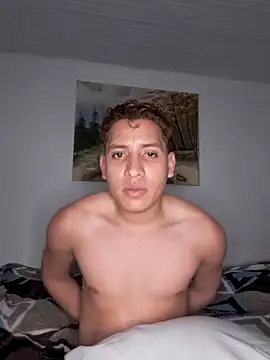 franhot25 online show from March 2026 06:39:02 AM